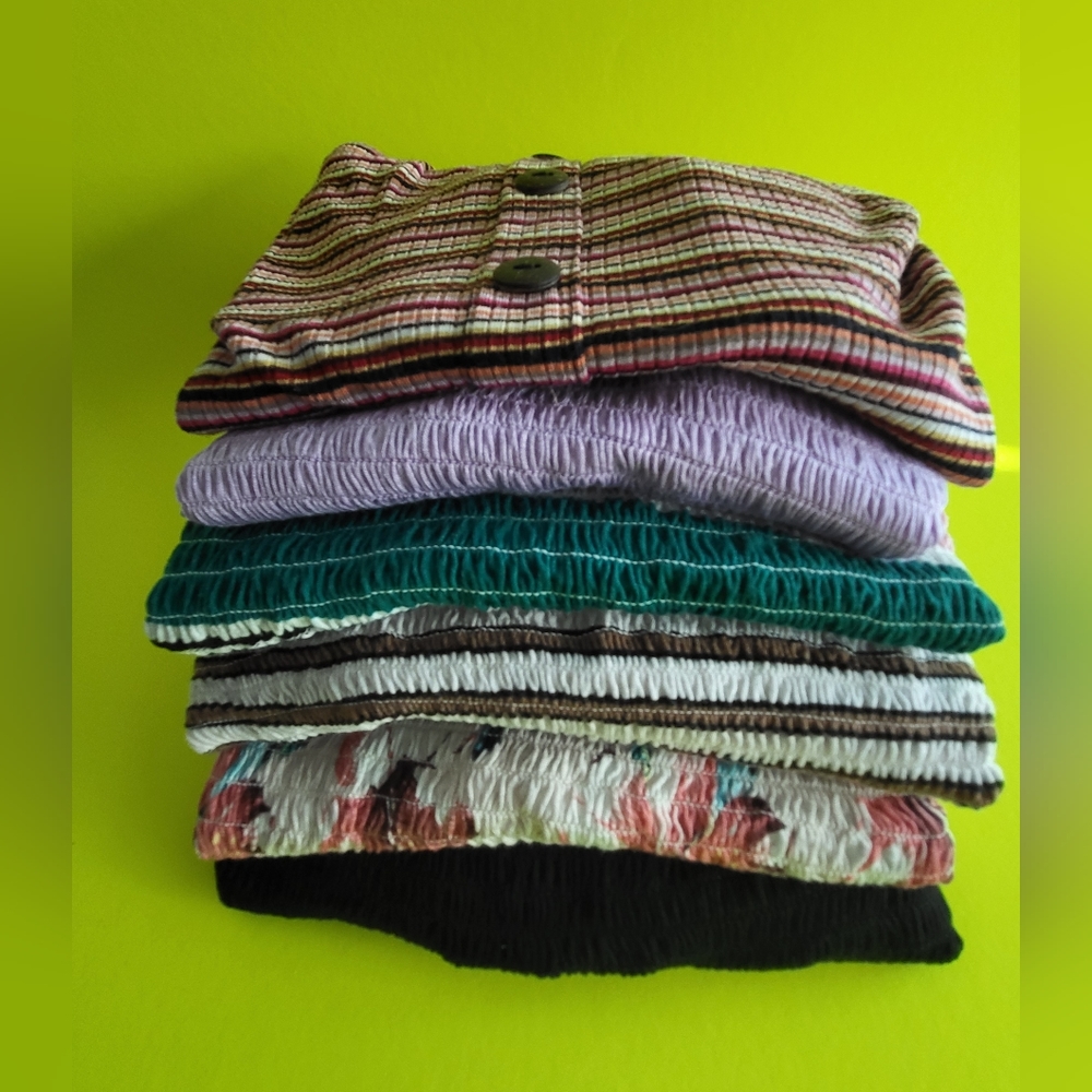 SIX TOPS -Short Sleeve